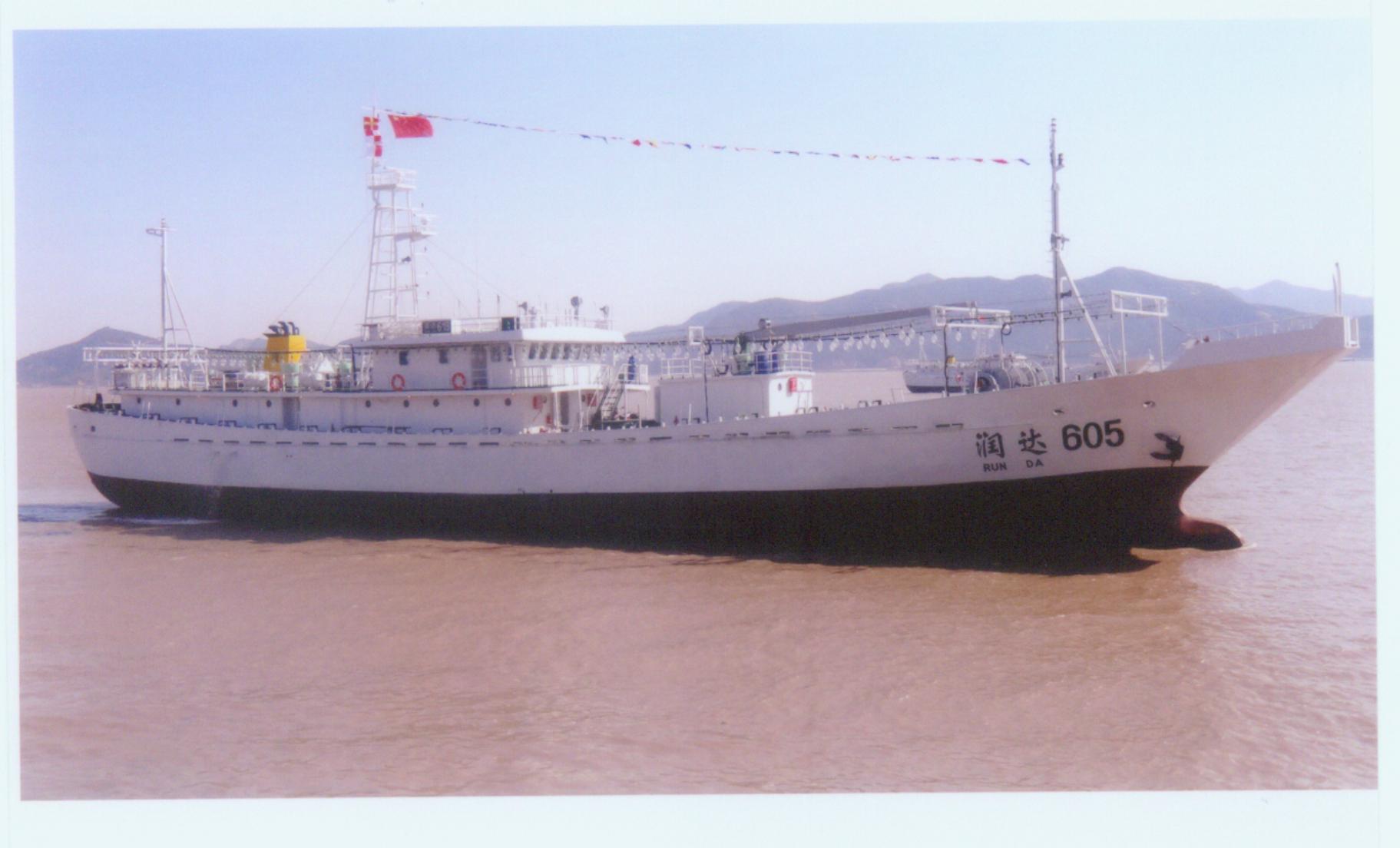RUNDA 605